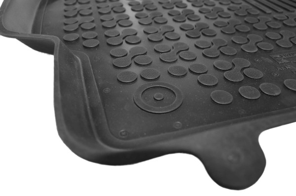 Dywaniki gumowe Toyota Camry XIII od 2017r,- Rezaw 3cm